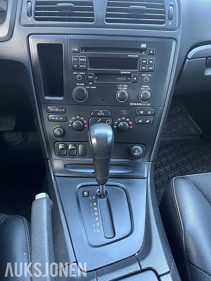 Volvo S60 9 of 13
