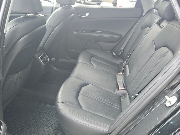 Kia Optima 14 of 24