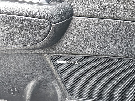 Kia Optima 9 of 24