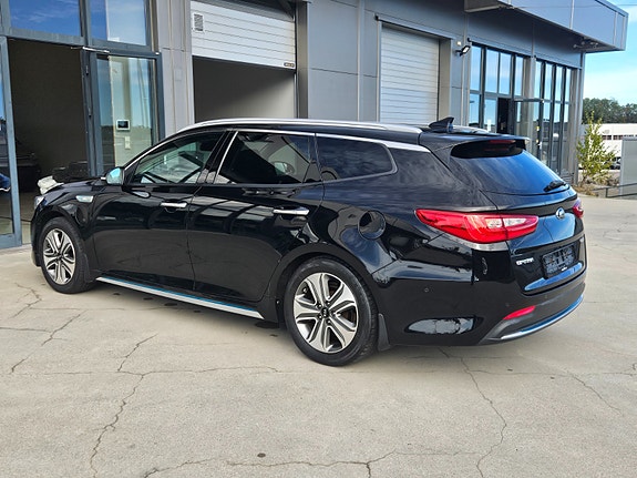 Kia Optima 3 of 24