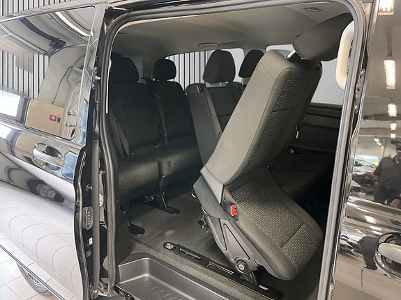 Mercedes-Benz Vito 114 17 of 18