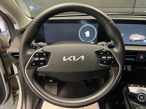 Kia EV6 17 of 30