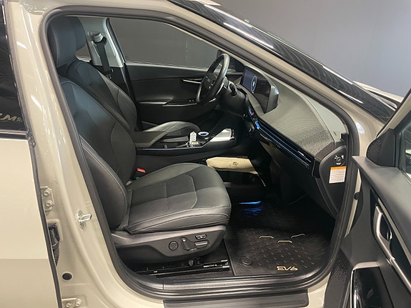 Kia EV6 6 of 30