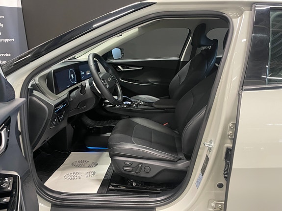 Kia EV6 13 of 30