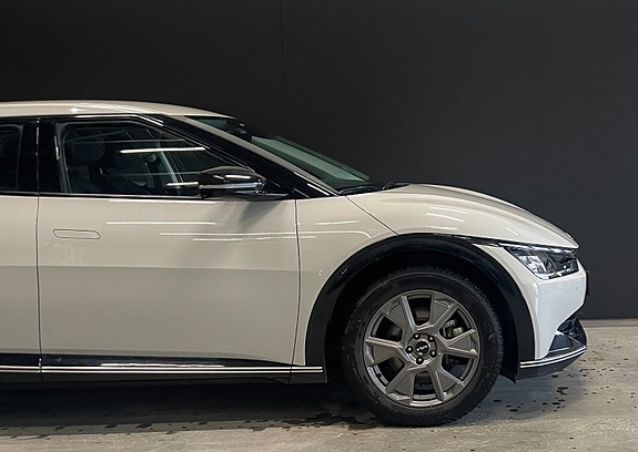 Kia EV6 5 of 30