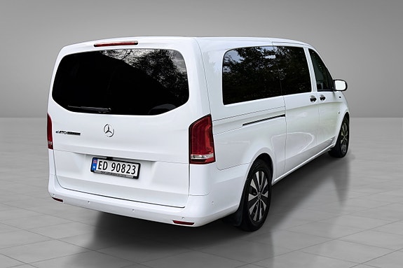 Mercedes-Benz eVito Tourer 9 of 24