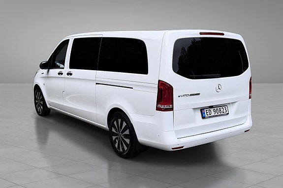 Mercedes-Benz eVito Tourer 7 of 24