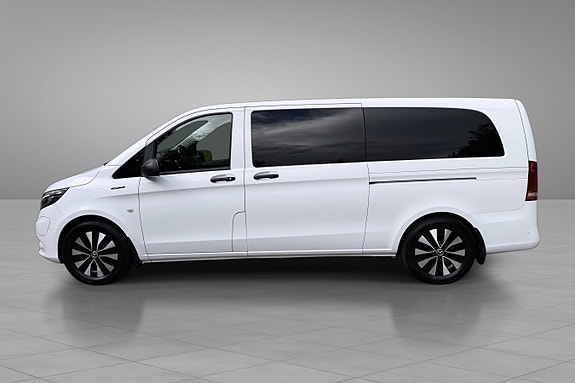 Mercedes-Benz eVito Tourer 4 of 24