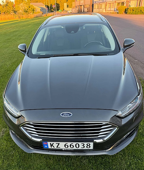 Ford Mondeo 8 of 30