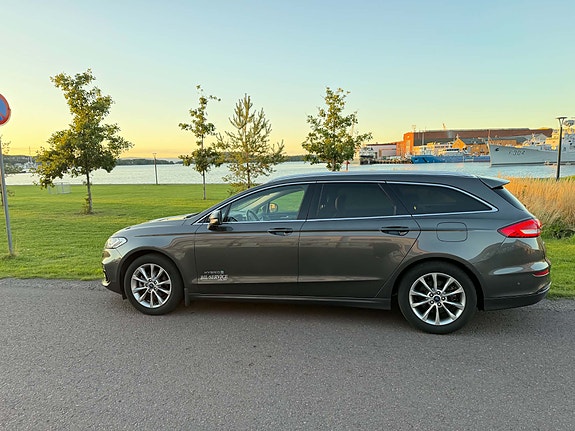 Ford Mondeo 5 of 30