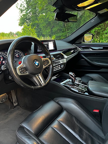 BMW M5 16 of 19