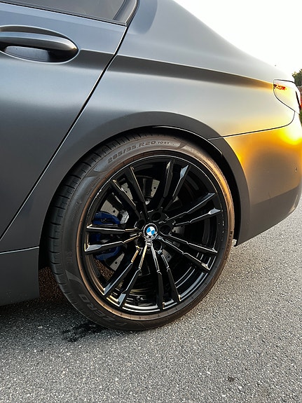 BMW M5 12 of 19
