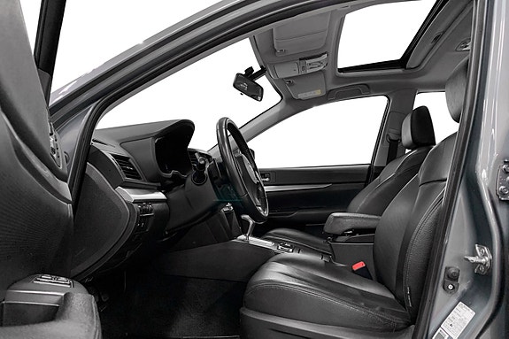 Subaru Outback 5 of 15
