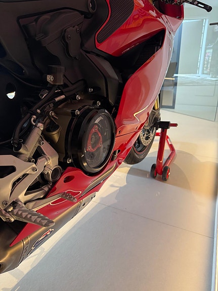 Ducati 1199 Panigale S 11 of 21