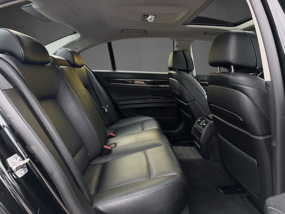 BMW 730d 25 of 28