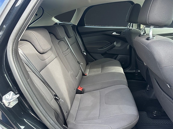 Ford Focus 14 of 27