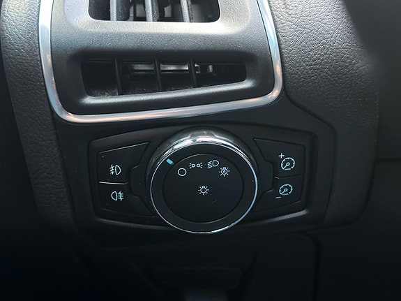 Ford Focus 25 of 27