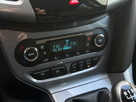 Ford Focus 17 of 27
