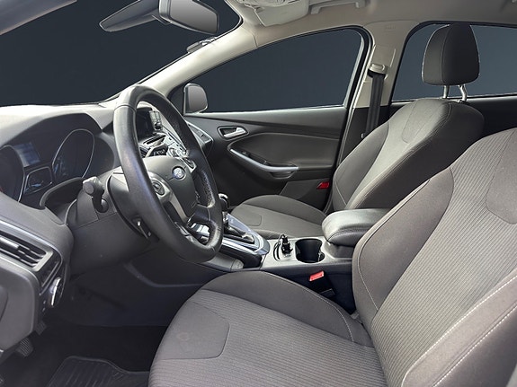 Ford Focus 9 of 27