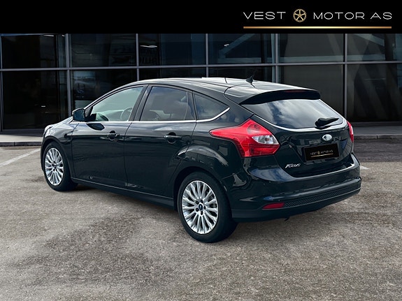 Ford Focus 5 of 27