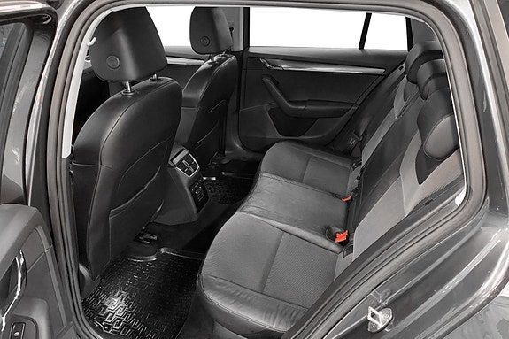 Skoda Octavia 13 of 17