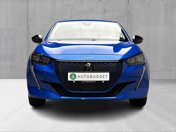 Peugeot e-208 4 of 28