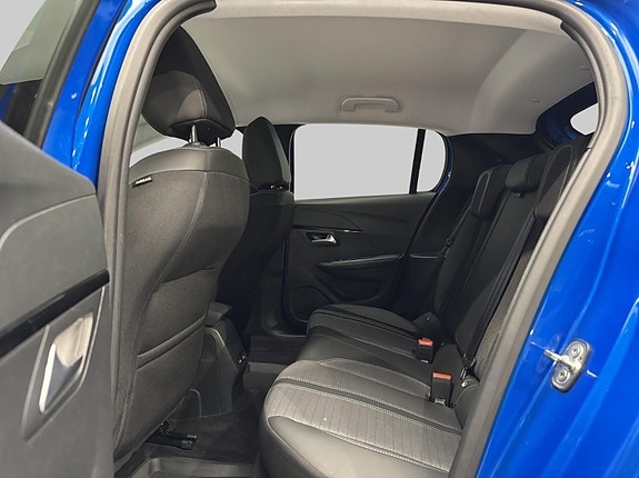 Peugeot e-208 13 of 28