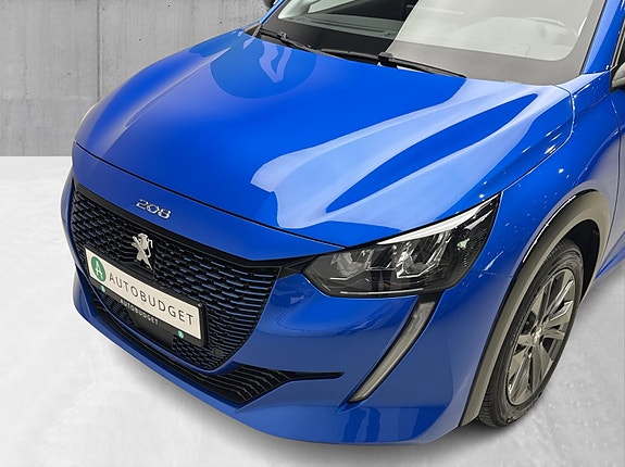 Peugeot e-208 6 of 28