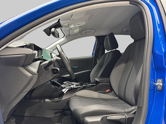 Peugeot e-208 11 of 28