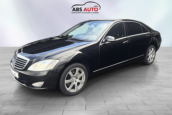 Mercedes-Benz S320 9 of 23