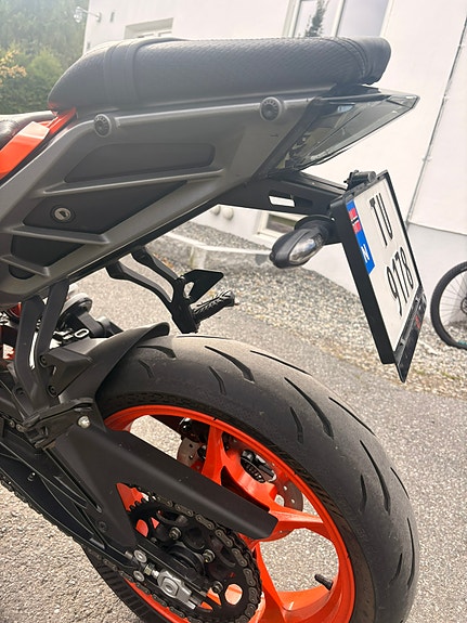 KTM 390 Duke 8 of 9