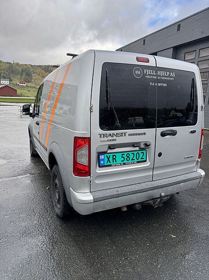 Ford Transit Connect 3 of 9