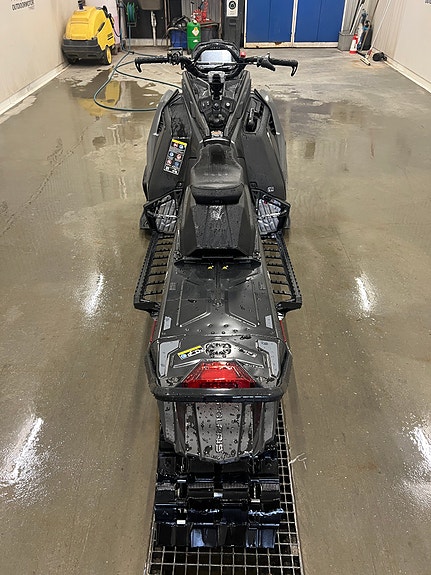 Polaris 9R RMK KHAOS 146, Sjokkpris! 7 of 17