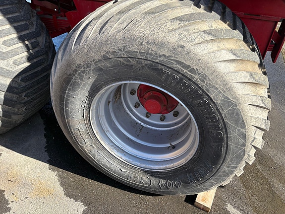 JF S4200 2010, kr 200 000,-