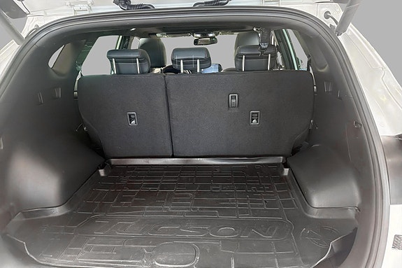Hyundai Tucson 19 of 19