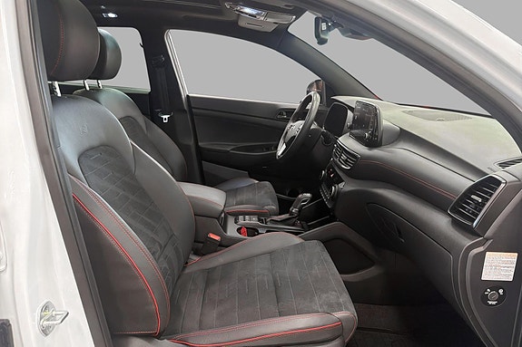 Hyundai Tucson 15 of 19