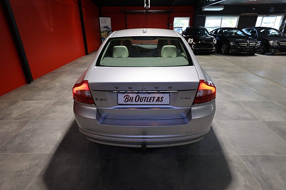 Volvo S80 15 of 30