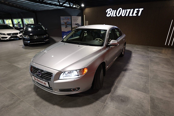 Volvo S80 12 of 30