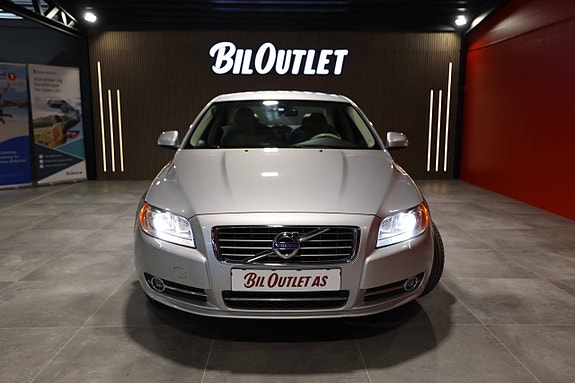 Volvo S80 3 of 30
