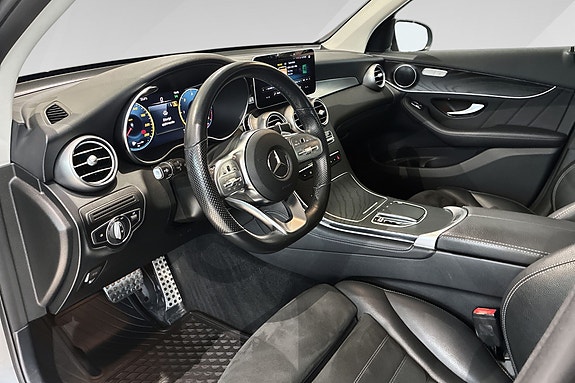 Mercedes-Benz GLC220 d 11 of 18