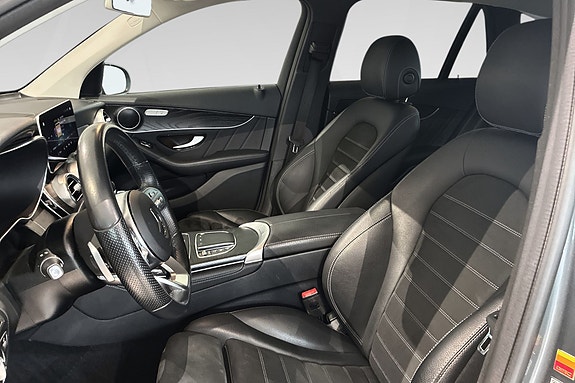 Mercedes-Benz GLC220 d 10 of 18