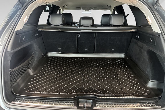Mercedes-Benz GLC220 d 7 of 18
