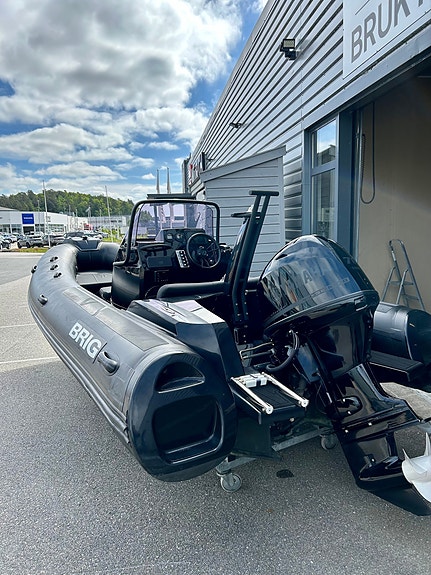 BRIG EAGLE 5 - ALL BLACK - YAMAHA F70 5 of 11