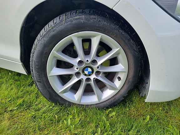 BMW 116i 9 of 19