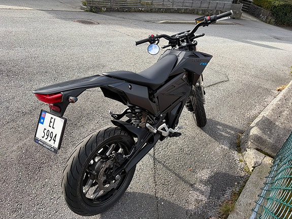 Zero FX 6 of 15
