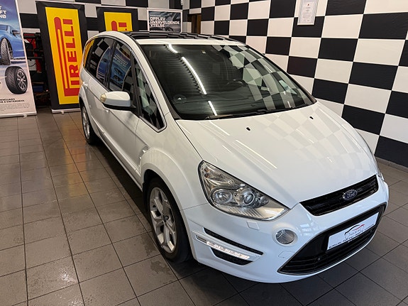 Ford S-MAX 6 of 30