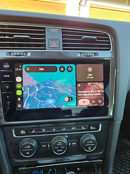 Volkswagen e-Golf VII 15 of 24