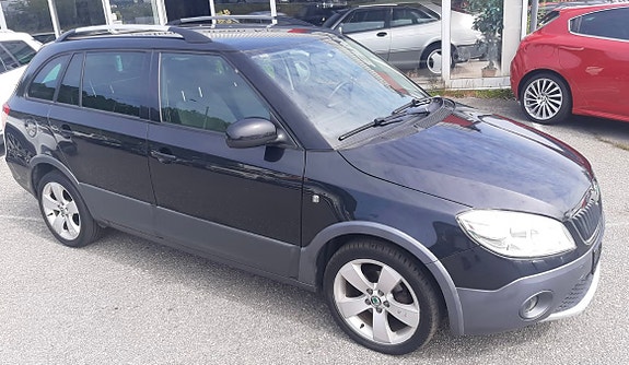 Skoda Fabia 2 of 24