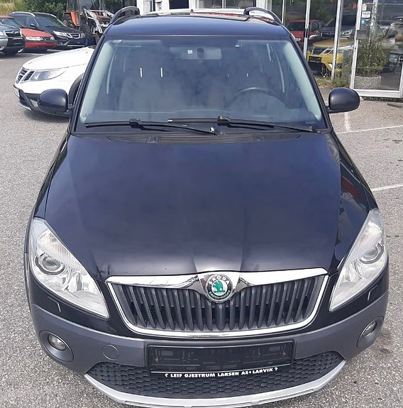 Skoda Fabia 5 of 24