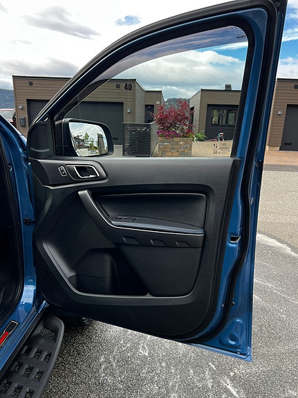 Ford Ranger Raptor 13 of 26